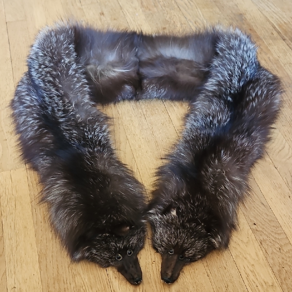Vintate Fox Fur Scarf